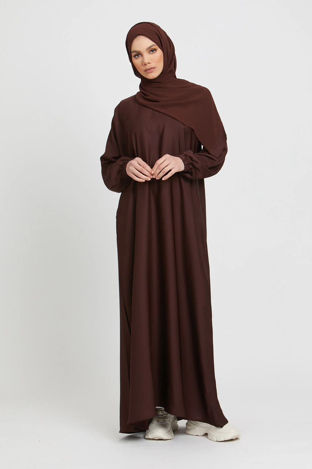 Plain Abaya with Elasticated Cuffs - Mahogany - Image 3