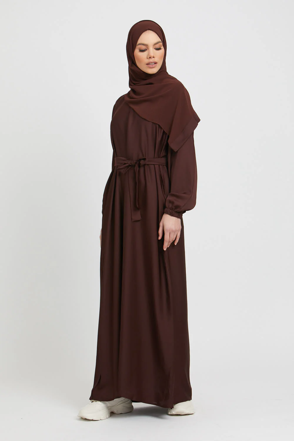 Plain Abaya with Elasticated Cuffs - Mahogany - Image 4