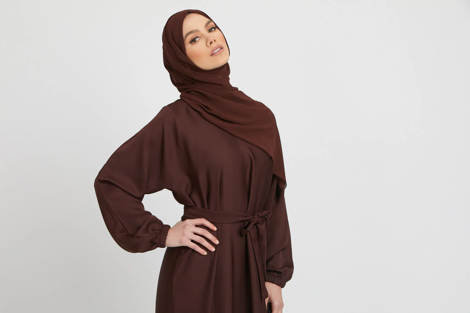 Plain Abaya with Elasticated Cuffs - Mahogany - Image 9