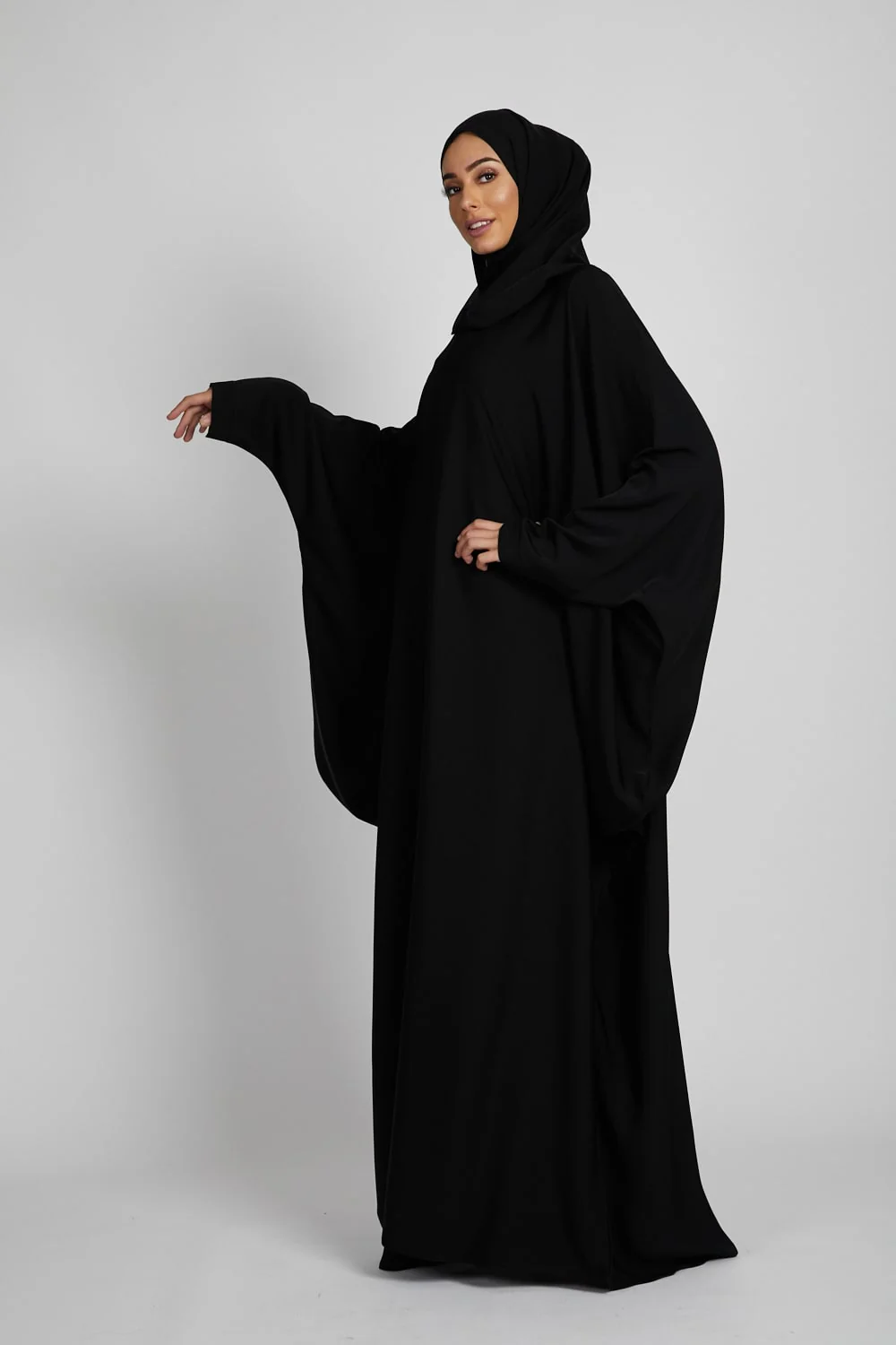 Plain Batwing Abaya - Image 5