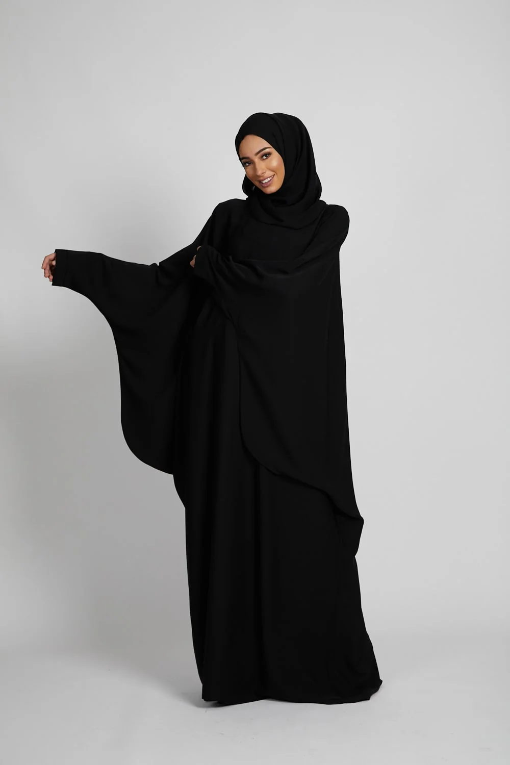 Plain Batwing Abaya - Image 6