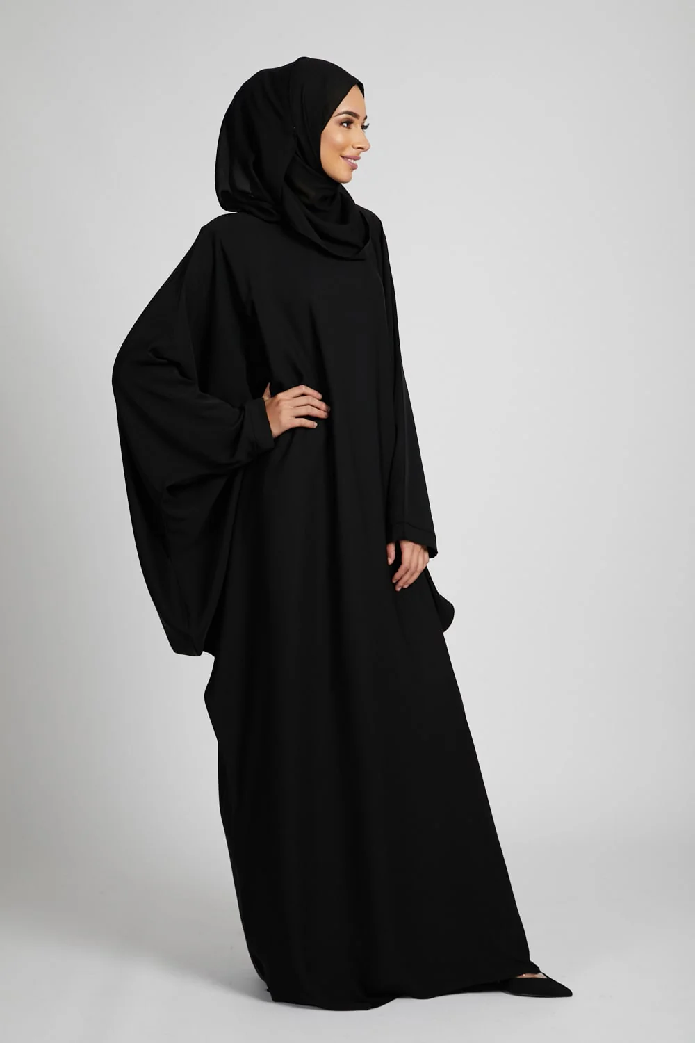 Plain Batwing Abaya - Image 7