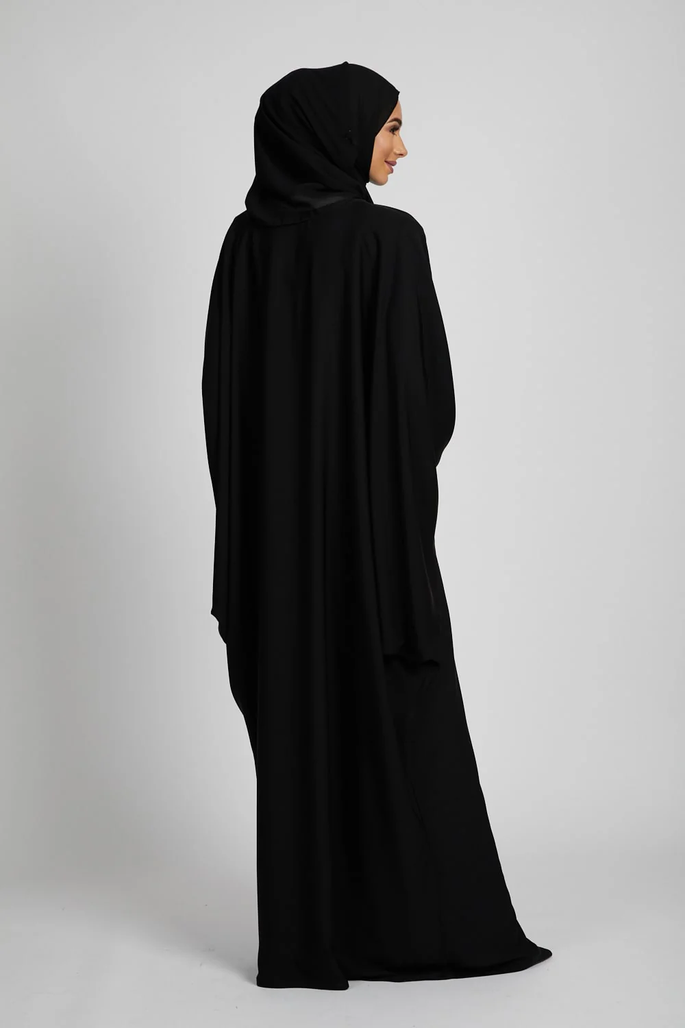 Plain Batwing Abaya - Image 8