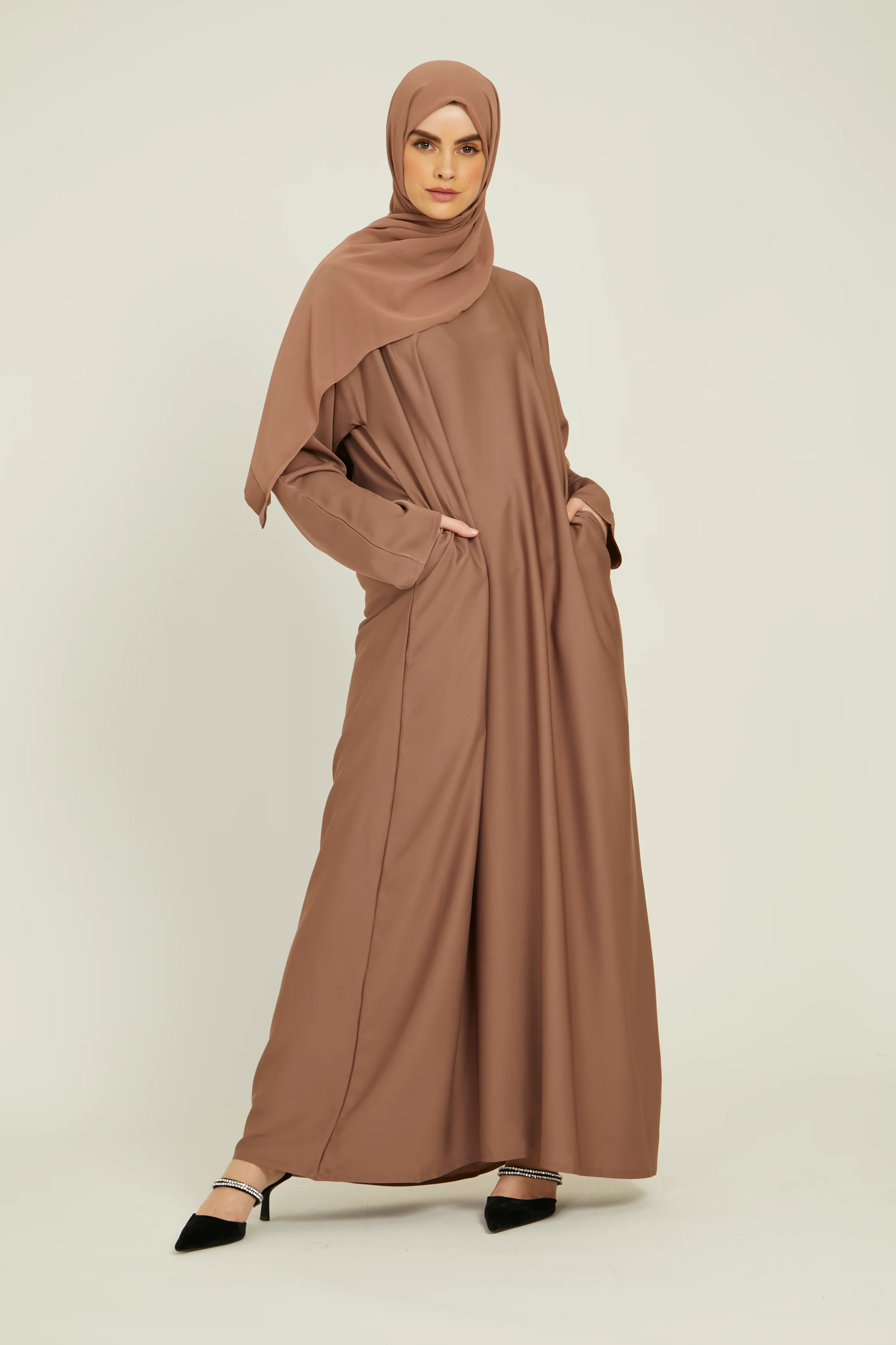 Plain Closed Abaya with Pockets - Dusky Taupe - Image 2
