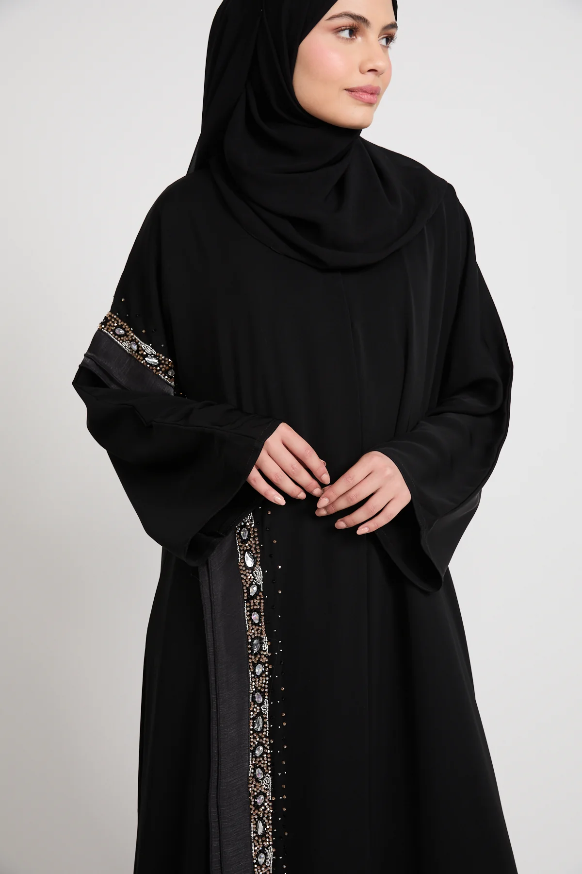Premium Aurora Jewel Open Abaya with Organza Detail - Black - Image 2