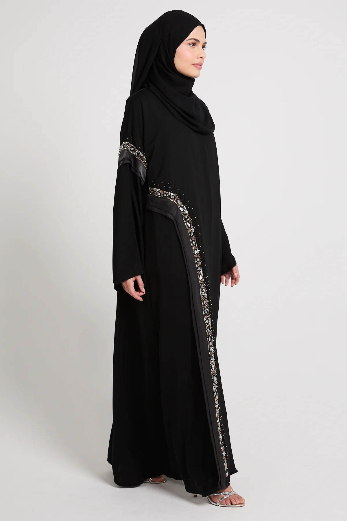 Premium Aurora Jewel Open Abaya with Organza Detail - Black - Image 8