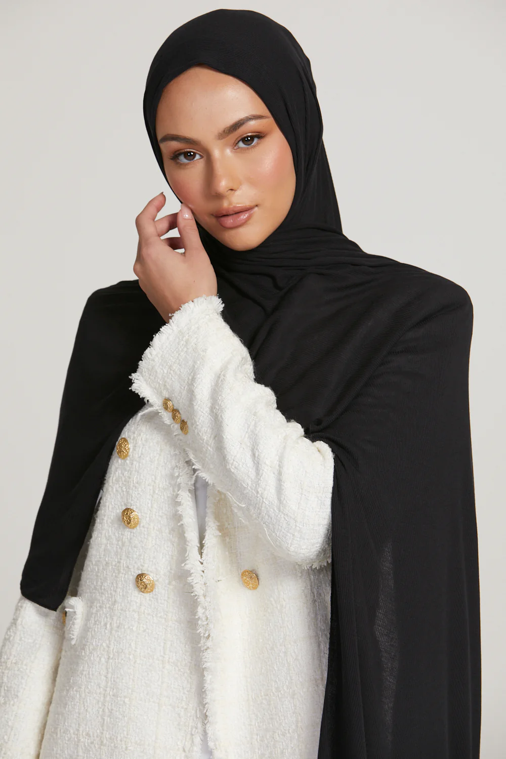 Premium Bamboo Ribbed Jersey Hijab - Black - Image 3