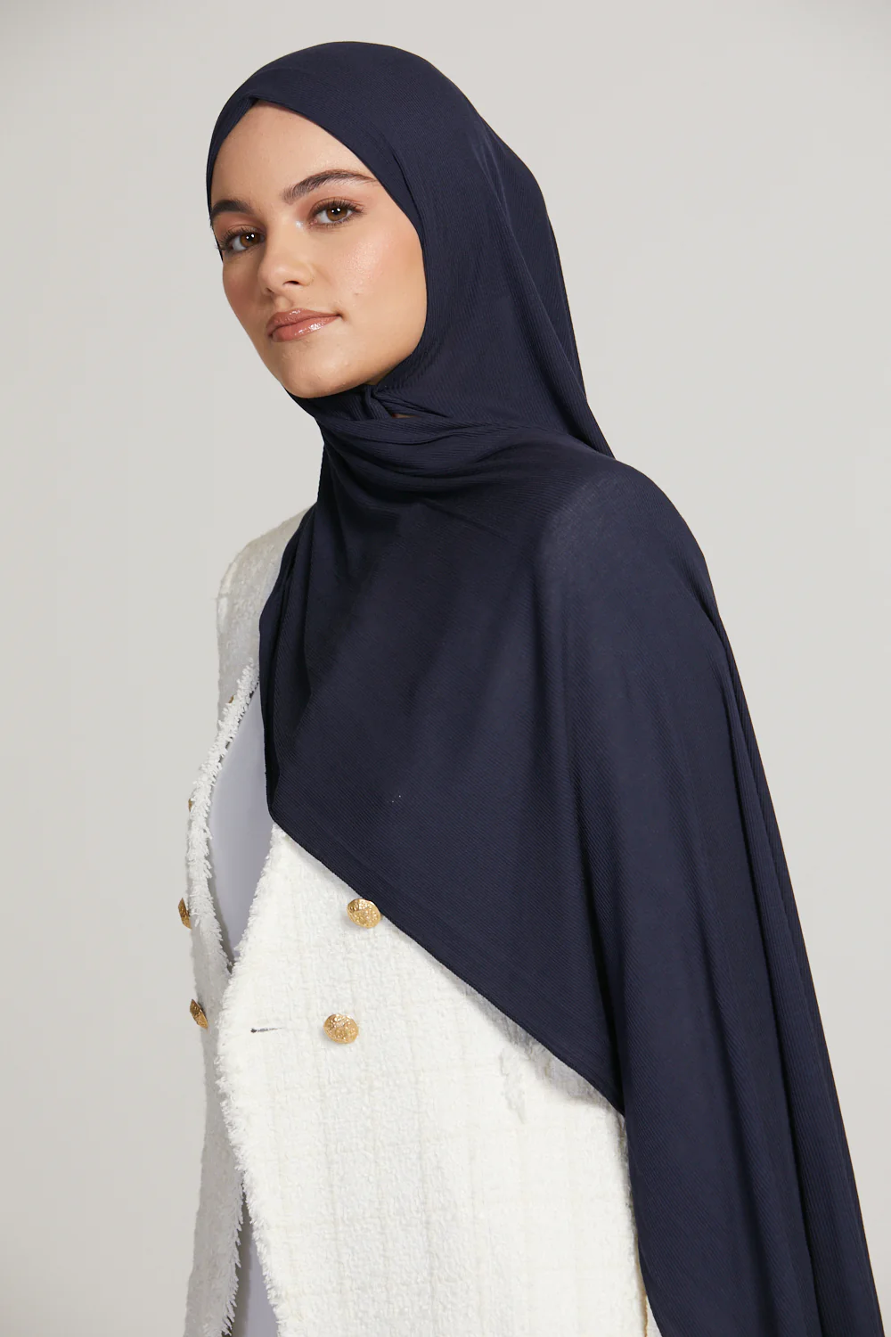 Premium Bamboo Ribbed Jersey Hijab - Navy - Image 4