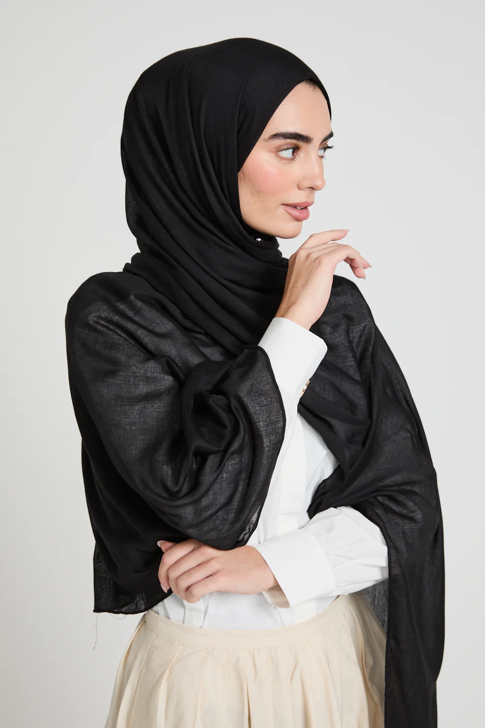 Premium Bamboo Viscose Hijab - Black - Image 5
