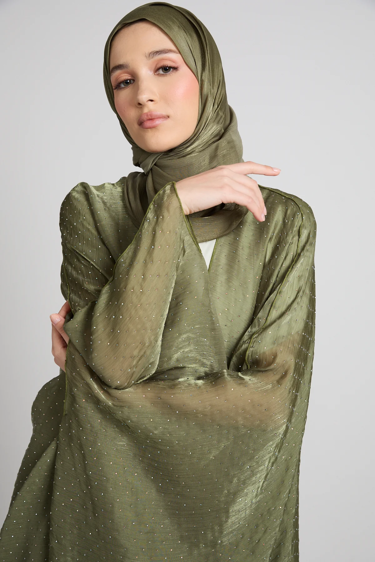 Premium Celestial Sheen Open Bisht Abaya – Olive Mist - Image 2