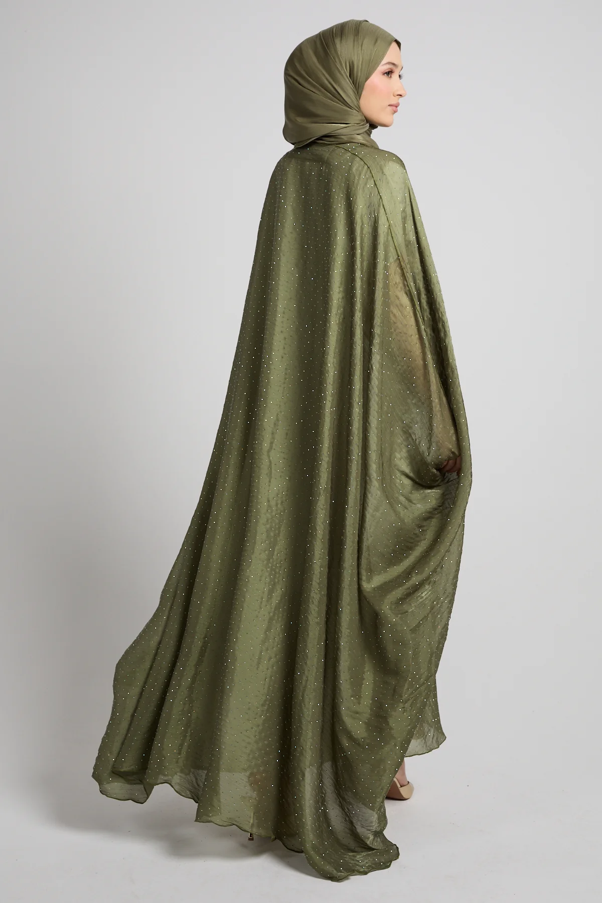 Premium Celestial Sheen Open Bisht Abaya – Olive Mist - Image 9