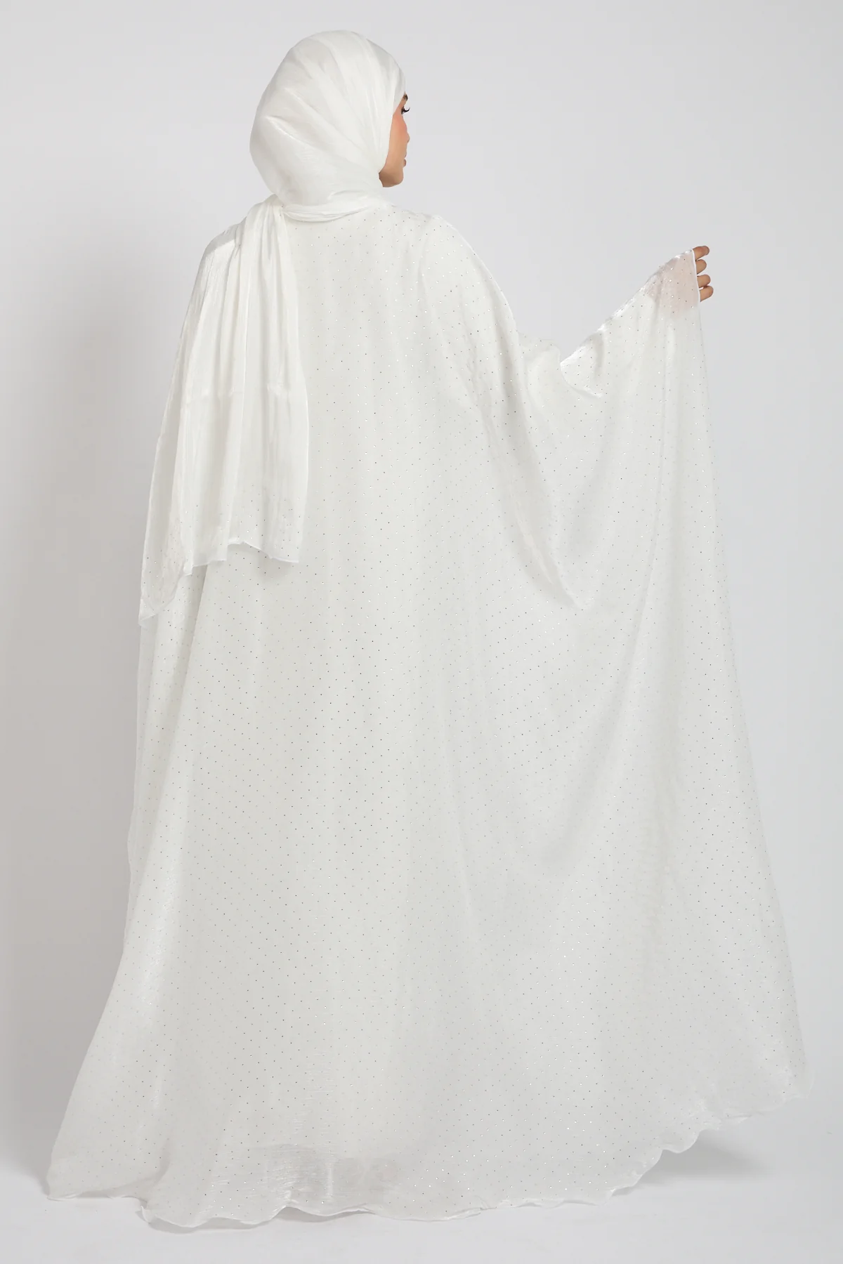Premium Celestial Sheen Open Bisht Abaya – White - Image 4