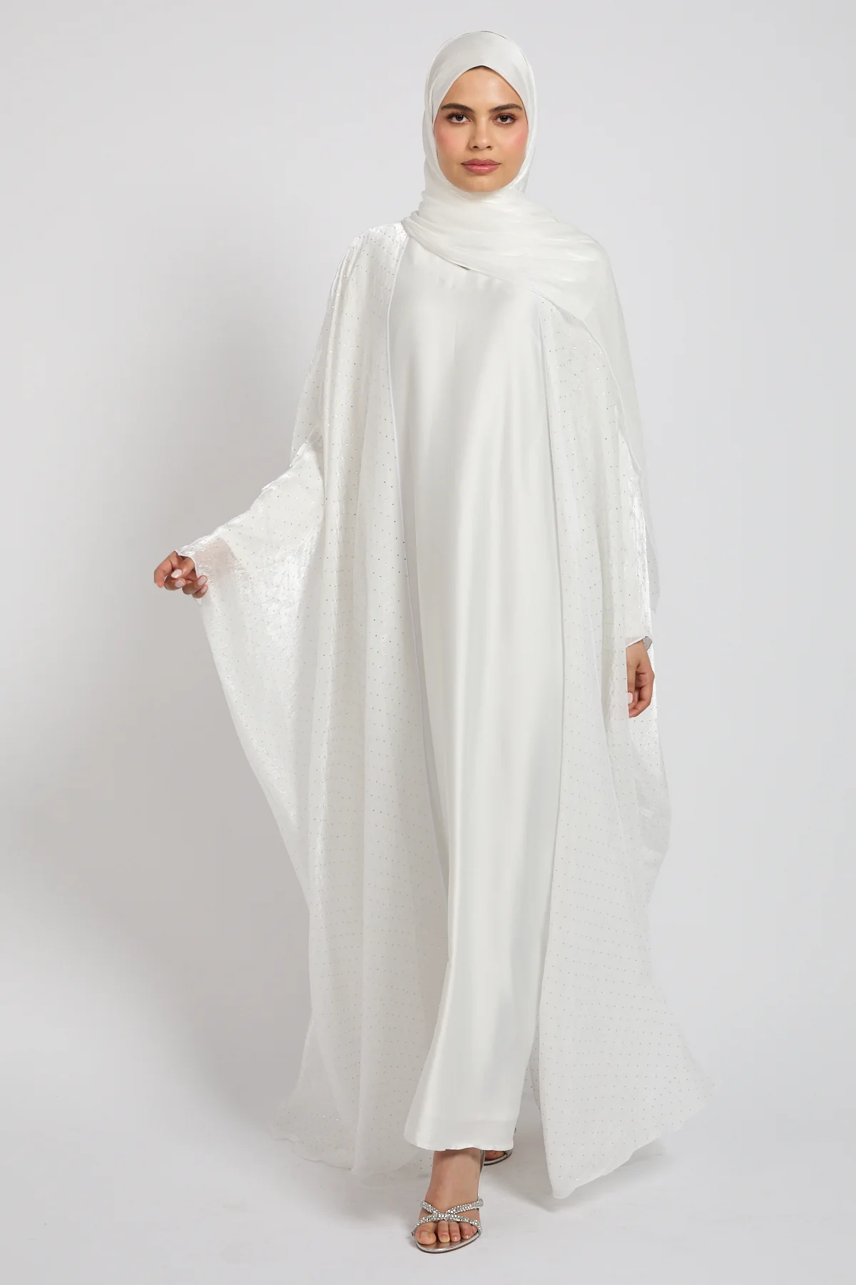 Premium Celestial Sheen Open Bisht Abaya – White - Image 6