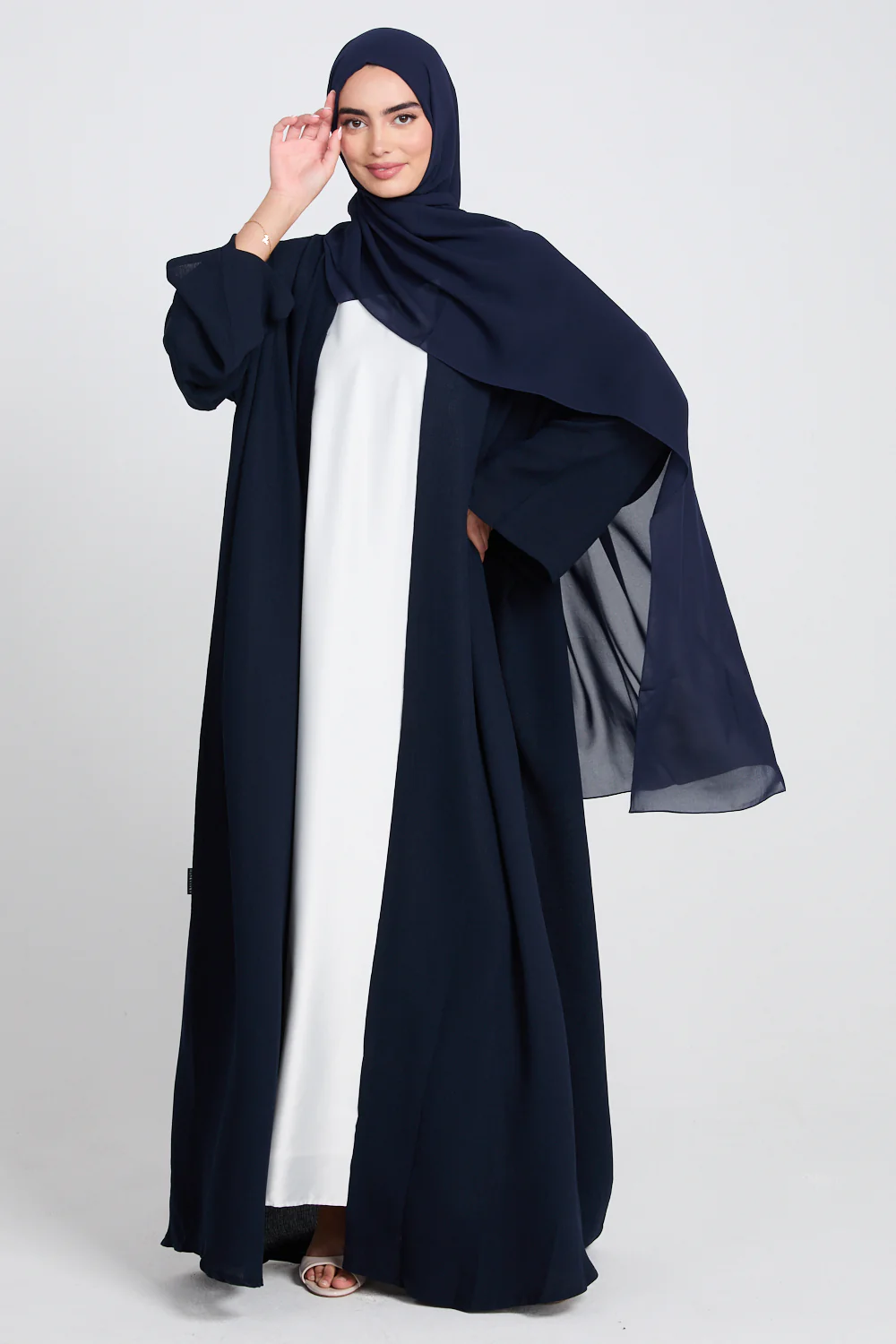 Premium Classic Linen Blend Open Abaya - Navy - Image 4