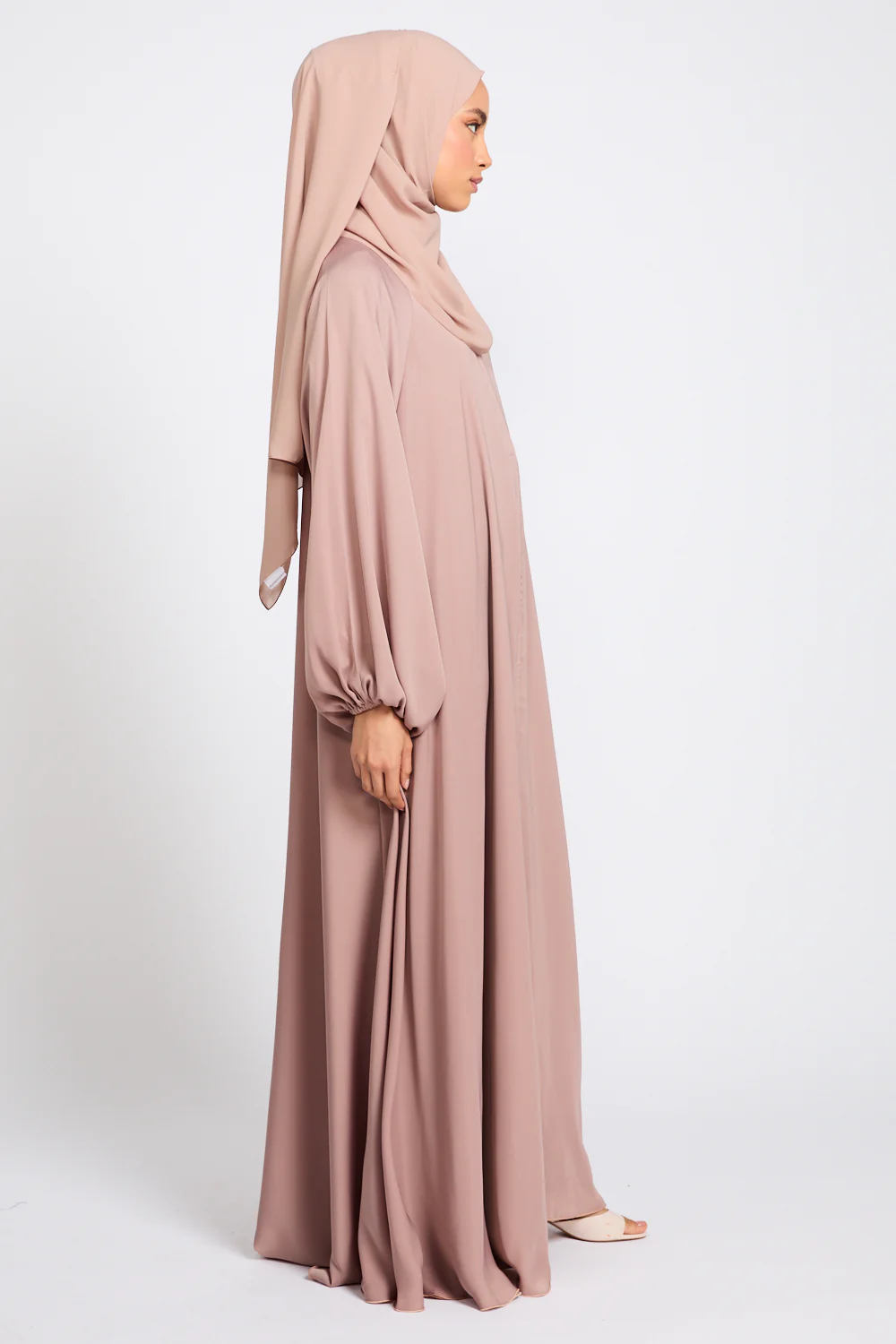 Premium Classic Umbrella Cut Open Abaya with Balloon Sleeves - Rose Dust - Image 8