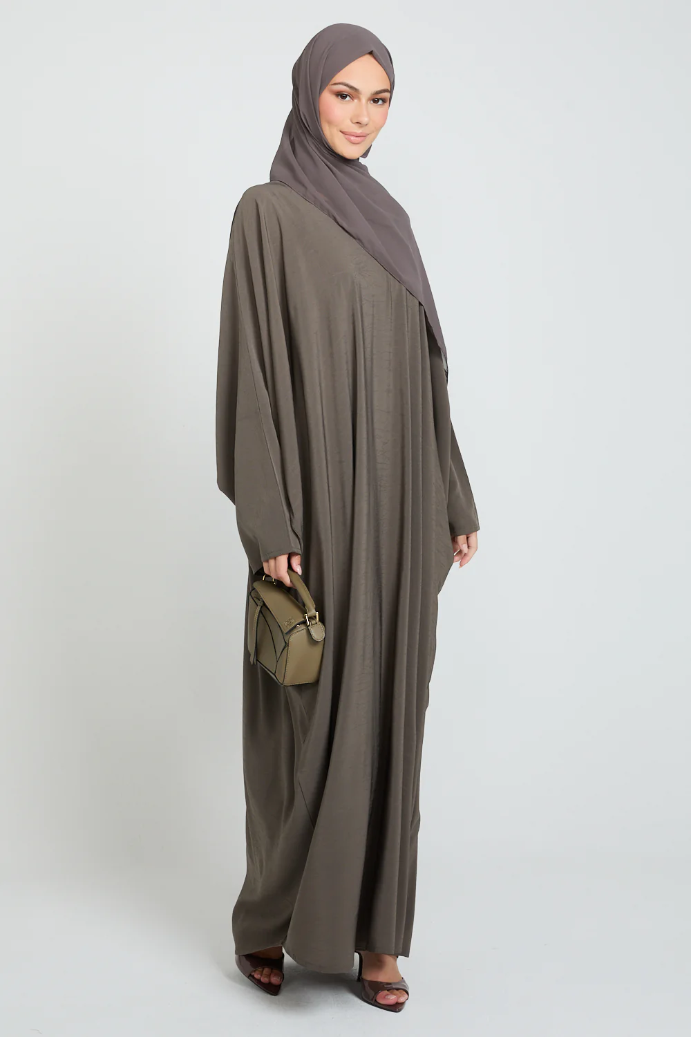 Premium Closed Textured Farasha - Smoked Truffle - Image 8