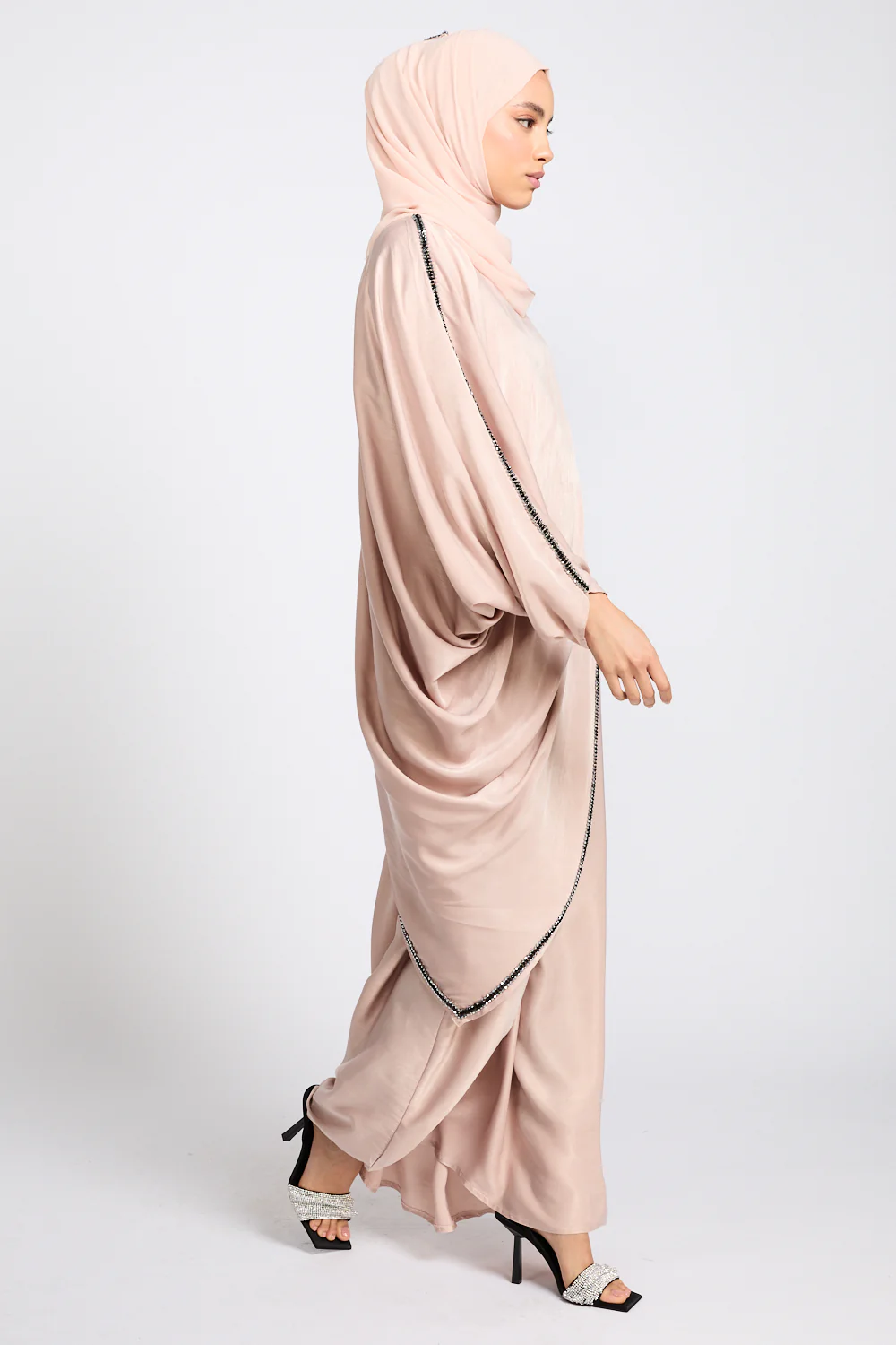 Premium Draped Embellished Closed Abaya - Rose Dune - Image 4