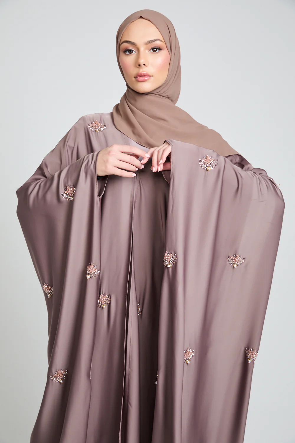 Premium Embellished Cafe Rose Open Farasha - Image 2