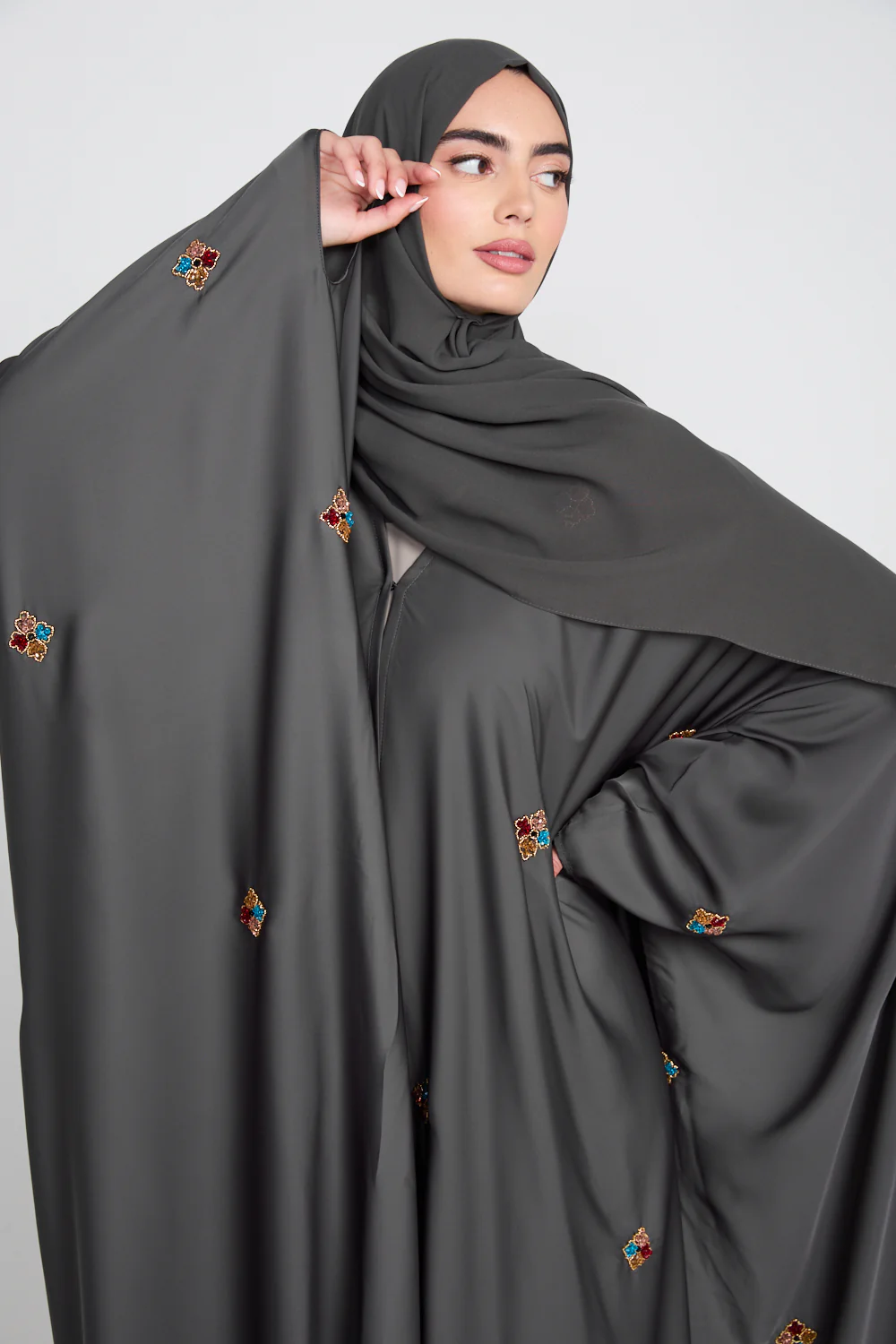 Premium Embellished Mossed Charcoal Open Farasha - Image 3