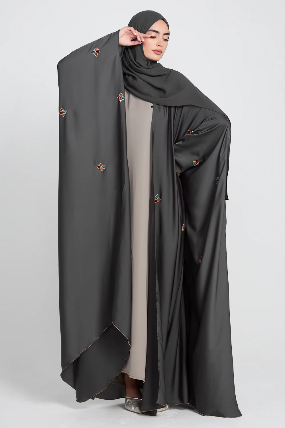 Premium Embellished Mossed Charcoal Open Farasha - Image 7