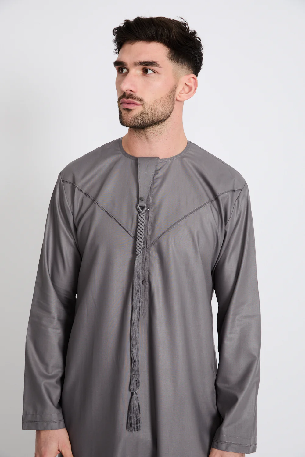 Premium Emirati Thobe with Pleat Detailing - Ebony Smoke - Image 3