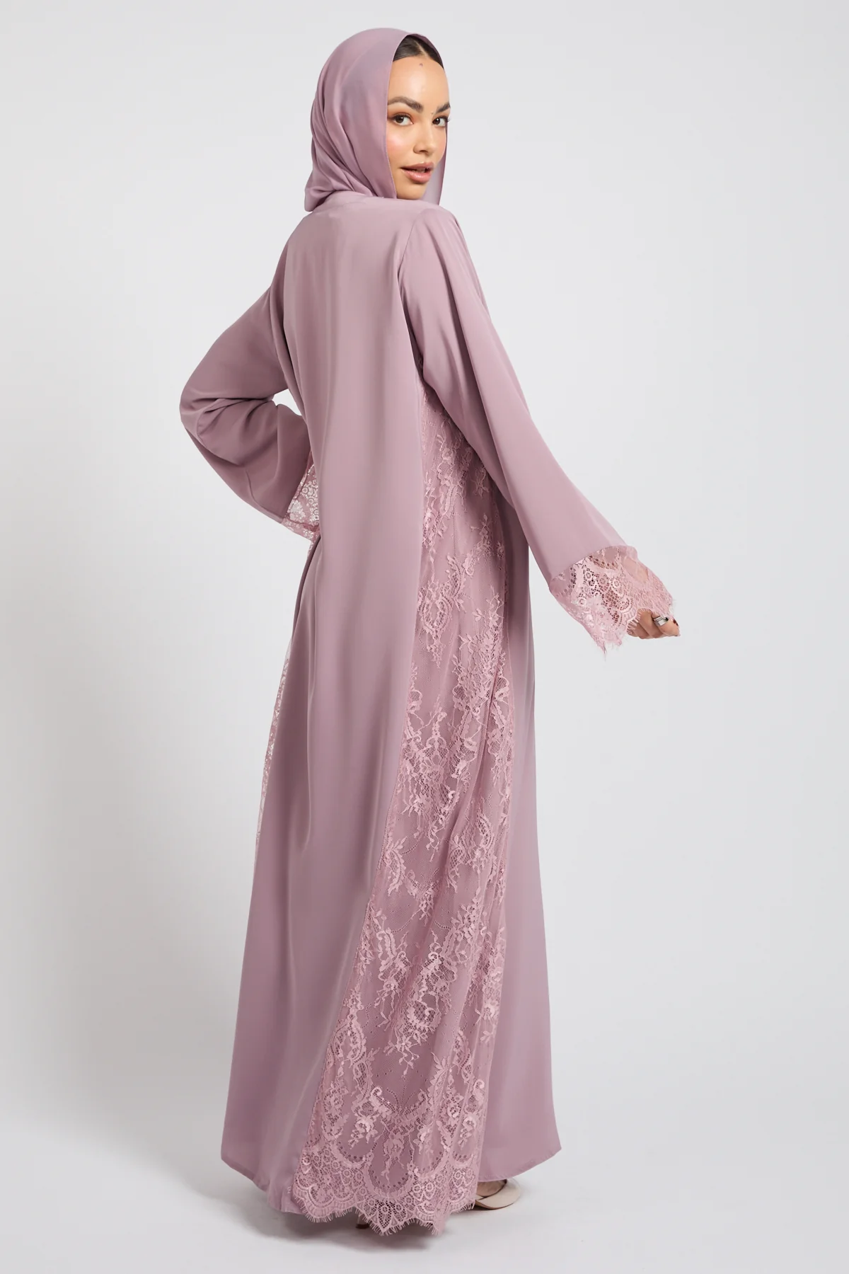 Premium French Lace Blossom Open Abaya – Lilac Rose - Image 3