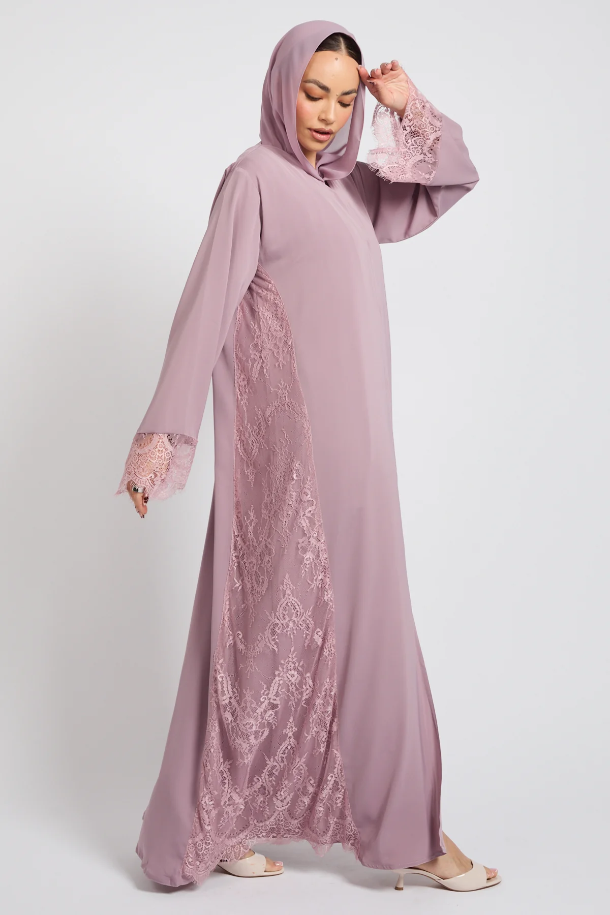 Premium French Lace Blossom Open Abaya – Lilac Rose - Image 7