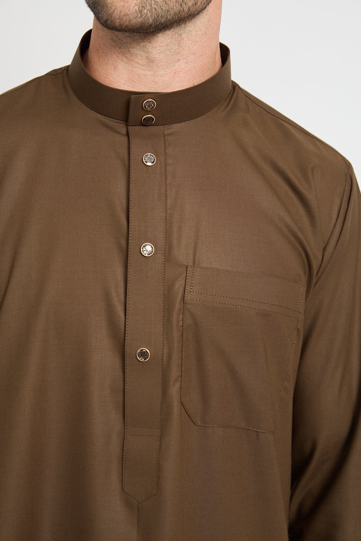 Premium Heritage Buttoned Thobe – Amber Walnut - Image 5