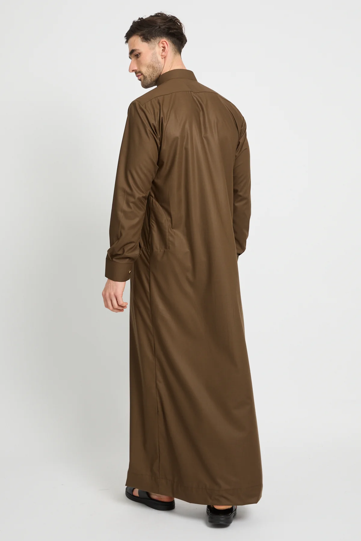 Premium Heritage Buttoned Thobe – Amber Walnut - Image 9