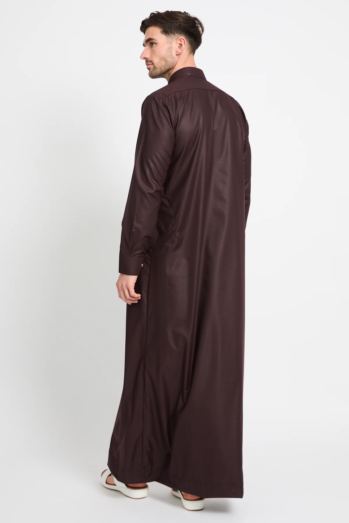 Premium Heritage Buttoned Thobe – Espresso Dusk - Image 7
