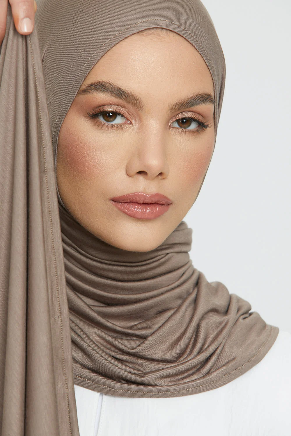 Premium Instant Jersey Hijab - Cafe Au Lait - Image 4