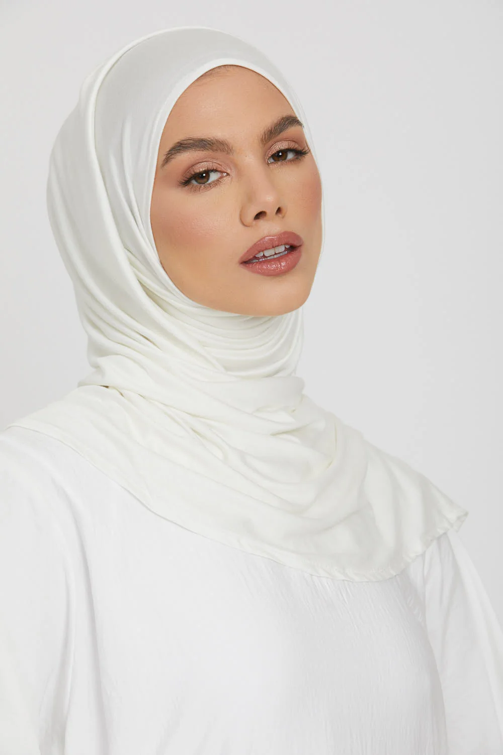 Premium Instant Jersey Hijab - Ivory White - Image 3