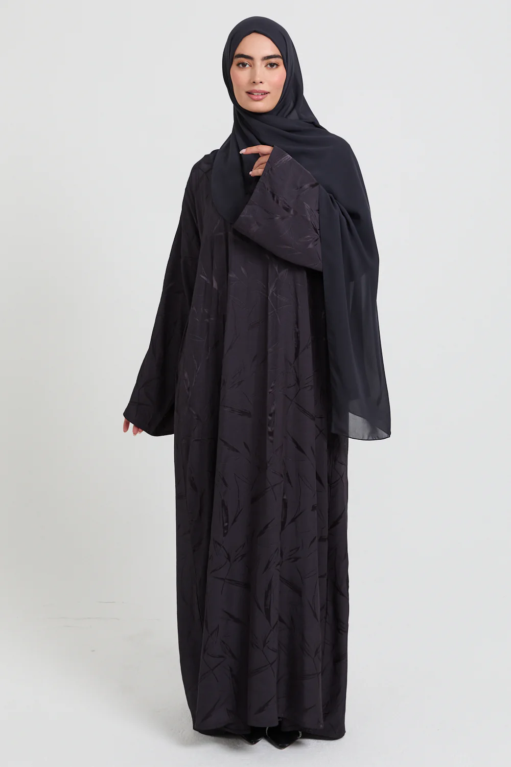 Premium Jacquard Closed Abaya with Pockets - Blackberry Noir - Image 7