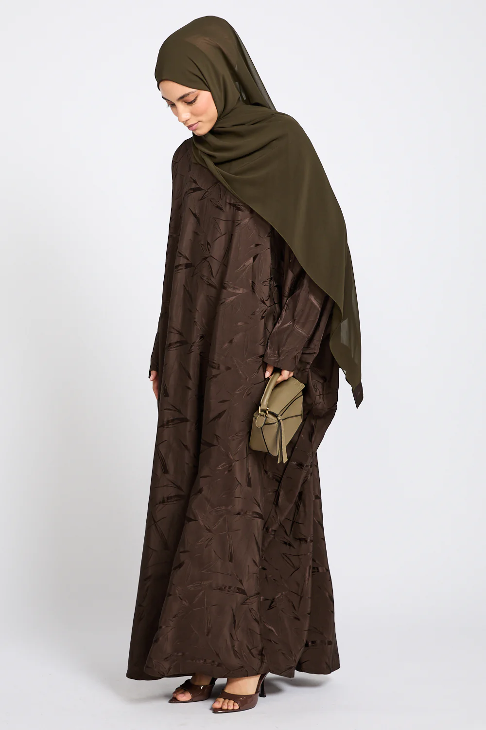 Premium Jacquard Closed Farasha - Arabica Earth