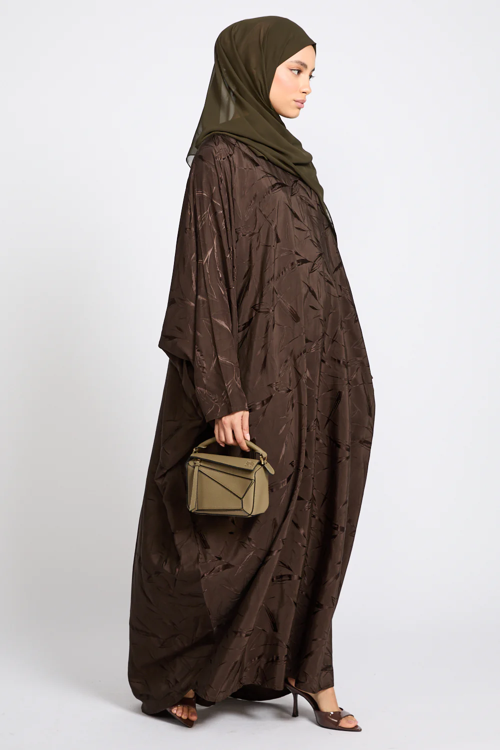 Premium Jacquard Closed Farasha - Arabica Earth - Image 7