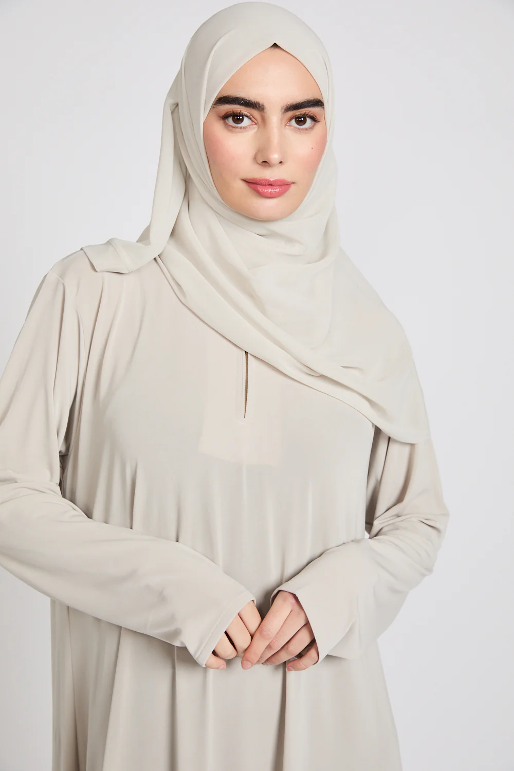 Premium Jersey Closed Abaya with Front Zip - Pebble Beige - Image 2