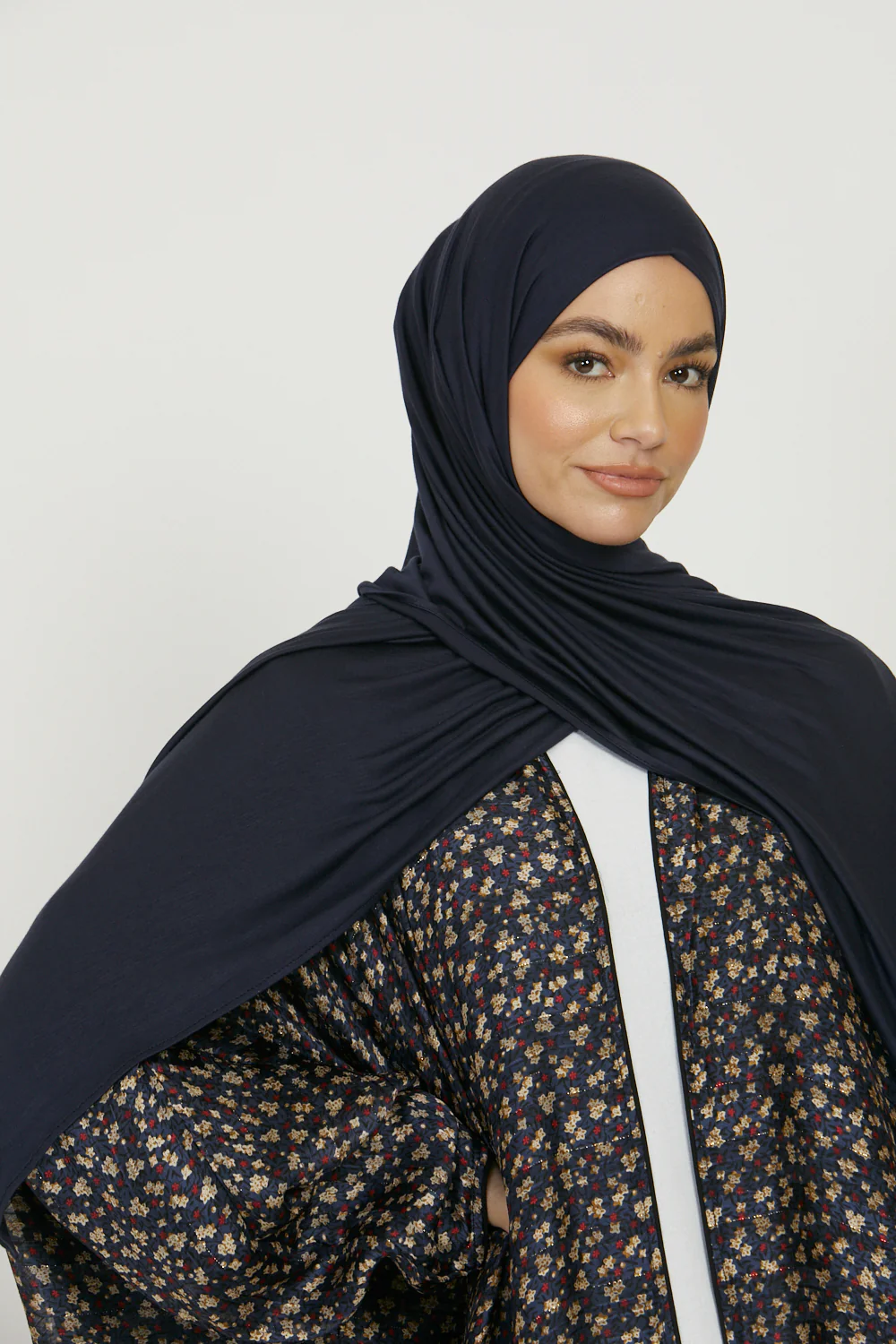 Premium Jersey Hijab - Navy - Image 4