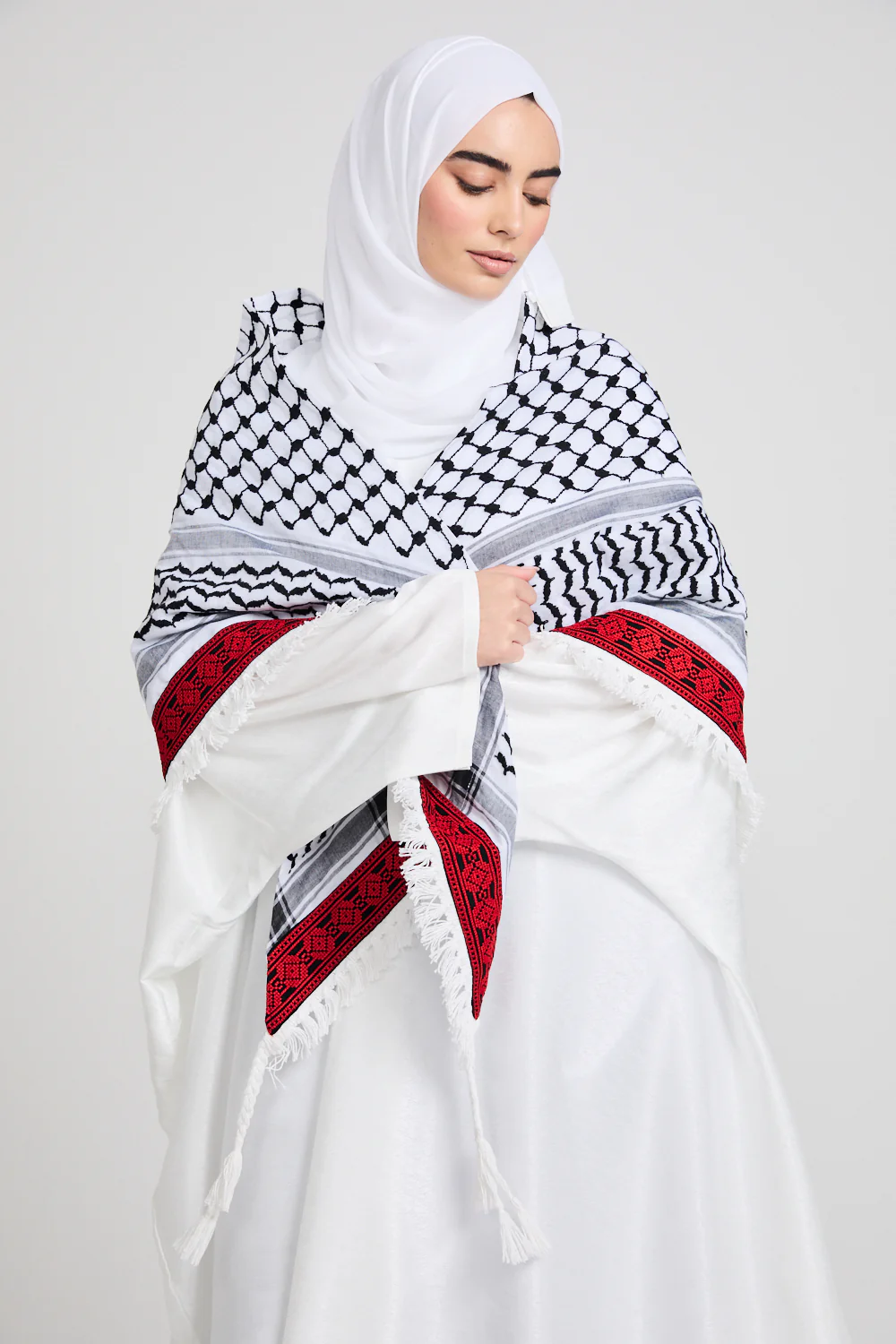 Premium Keffiyeh Scarf With Embroidery - Image 3