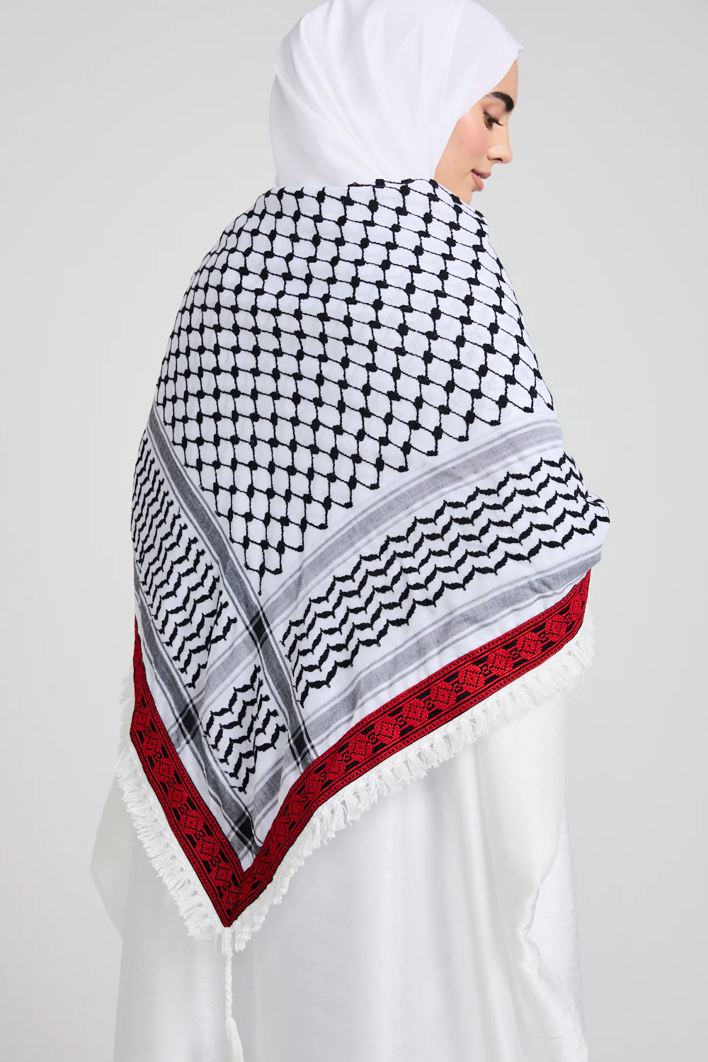 Premium Keffiyeh Scarf With Embroidery - Image 5