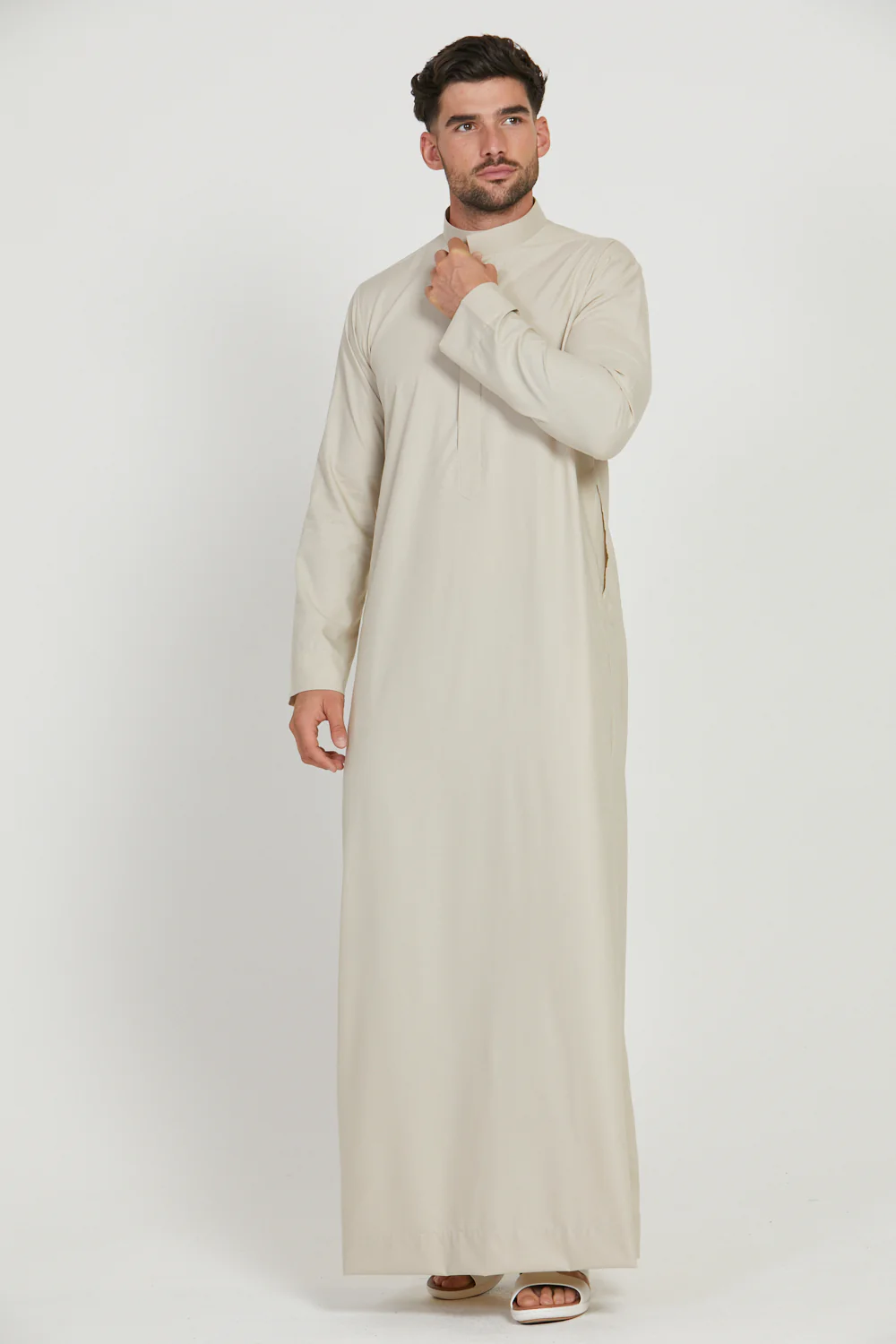 Premium Kuwaiti Thobe - Moonbeam - Image 4