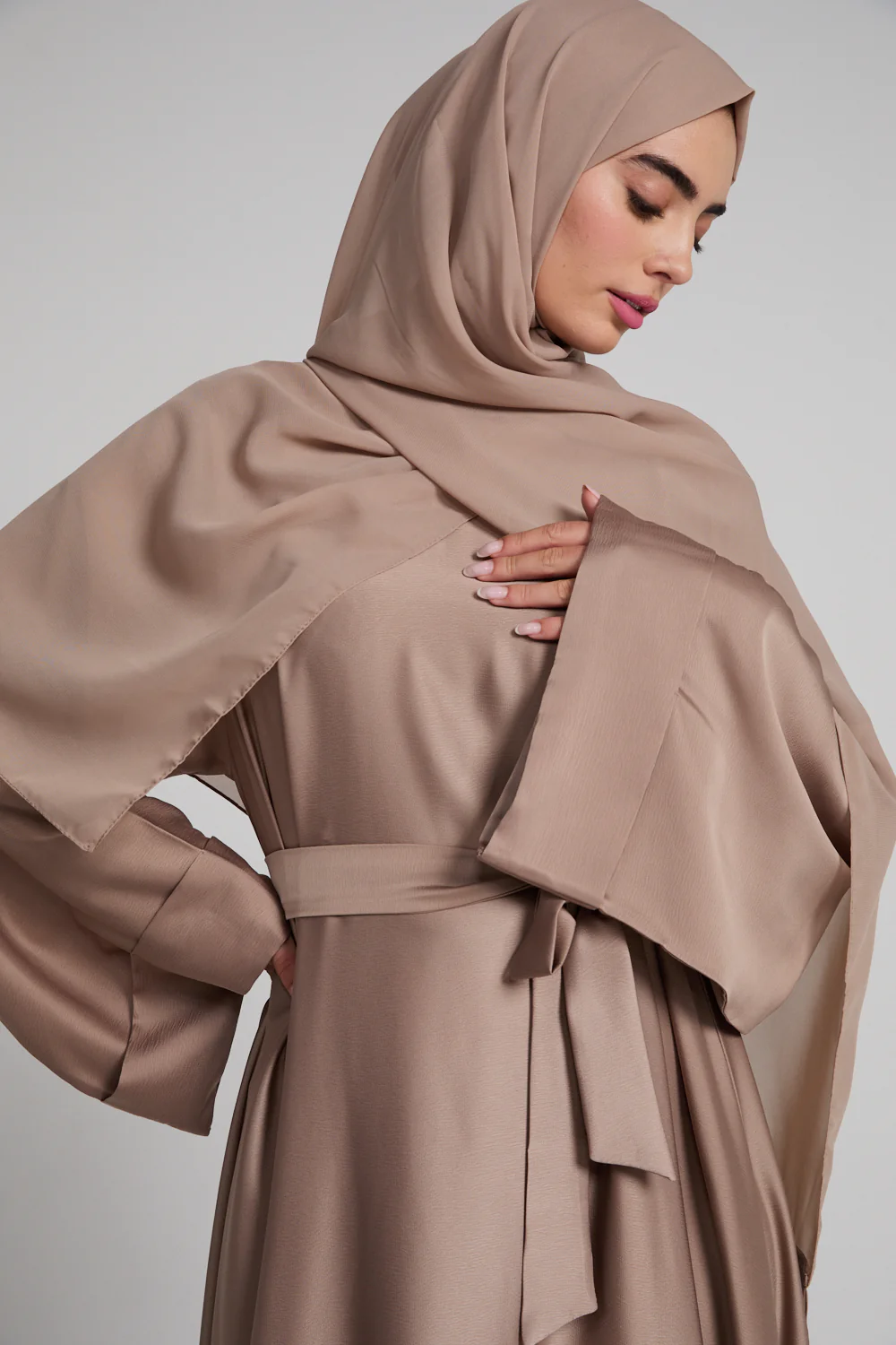 Premium Luxe Umbrella Cut Closed Abaya - Desert Taupe - Image 2