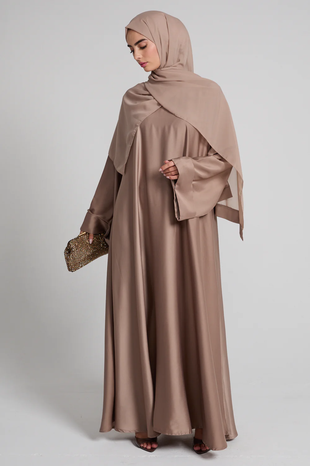 Premium Luxe Umbrella Cut Closed Abaya - Desert Taupe - Image 6