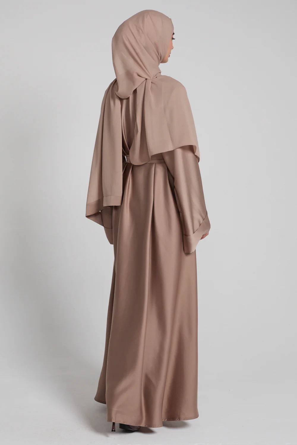 Premium Luxe Umbrella Cut Closed Abaya - Desert Taupe - Image 9