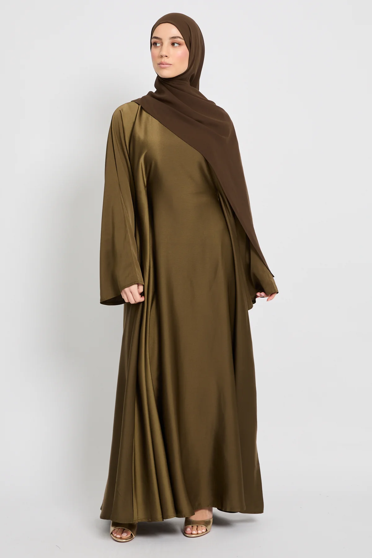 Premium Luxe Umbrella Cut Closed Abaya with Inner Belt - Desert Bronze - Image 4
