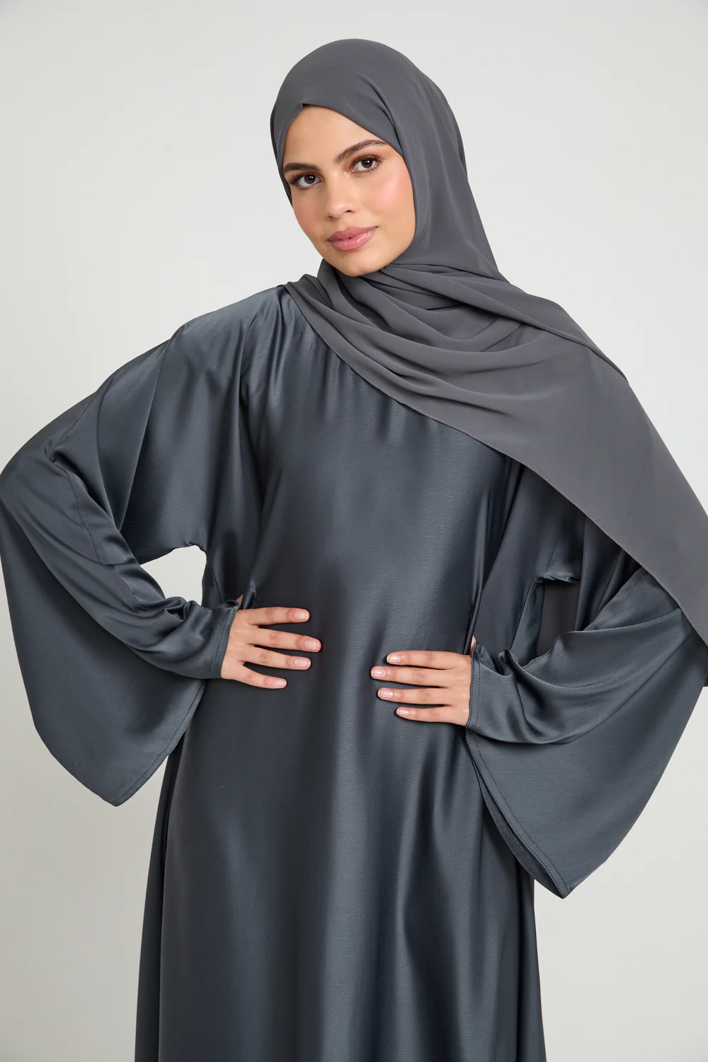 Premium Luxe Umbrella Cut Closed Abaya with Inner Belt - Eclipse Smoke - Image 2