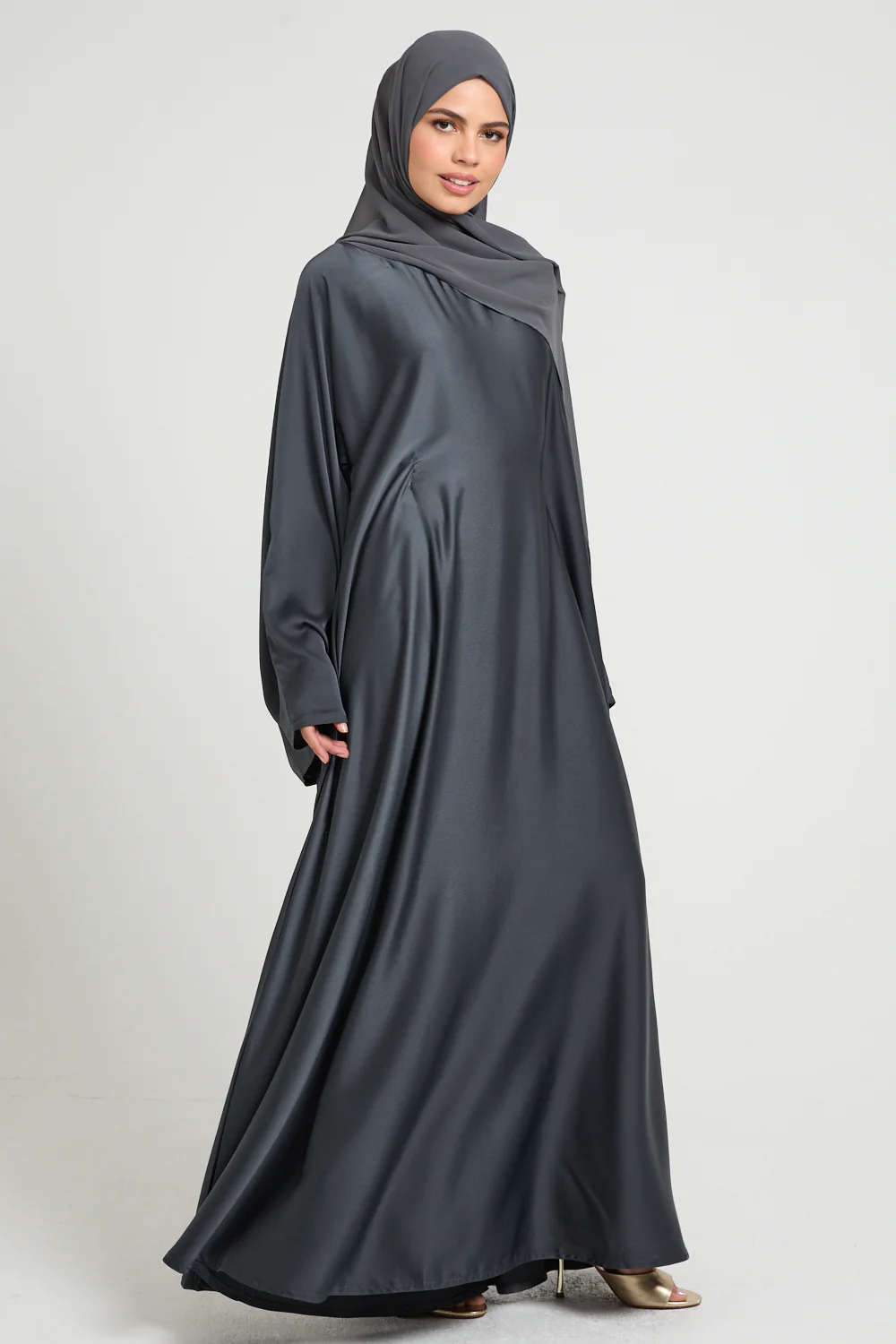 Premium Luxe Umbrella Cut Closed Abaya with Inner Belt - Eclipse Smoke - Image 8