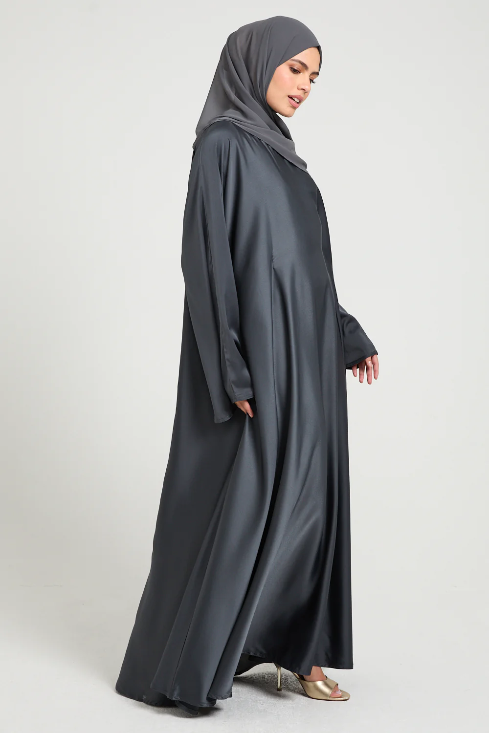 Premium Luxe Umbrella Cut Closed Abaya with Inner Belt - Eclipse Smoke - Image 9