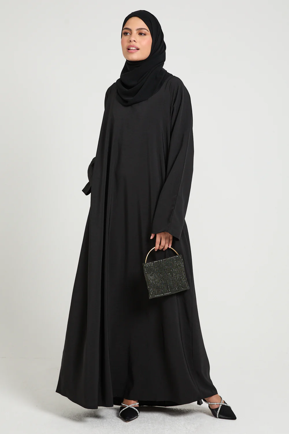 Premium Marble Crush Textured Closed Abaya With Pockets  – Black - Image 4