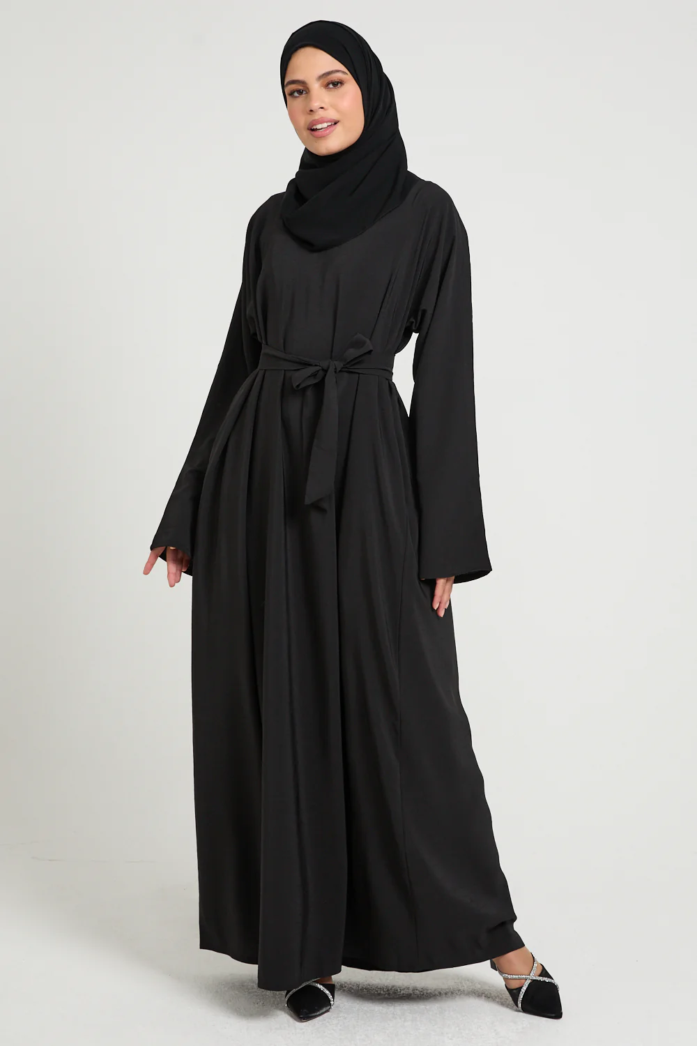 Premium Marble Crush Textured Closed Abaya With Pockets  – Black - Image 9