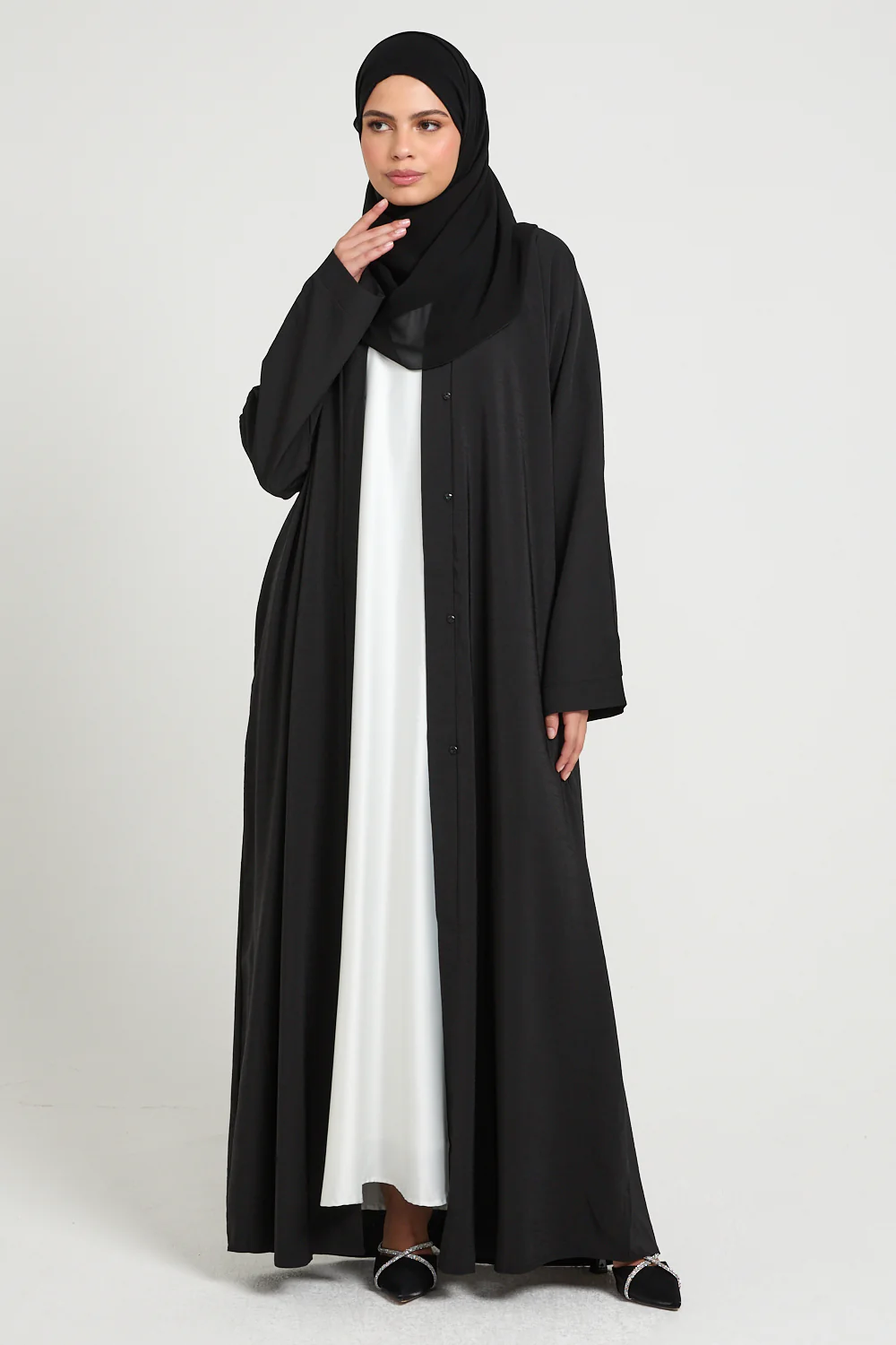 Premium Marble Crush Textured Open Abaya With Pockets – Black - Image 5